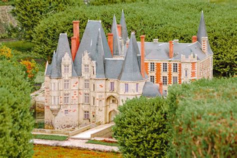 THE 10 BEST Things to Do in Versailles .